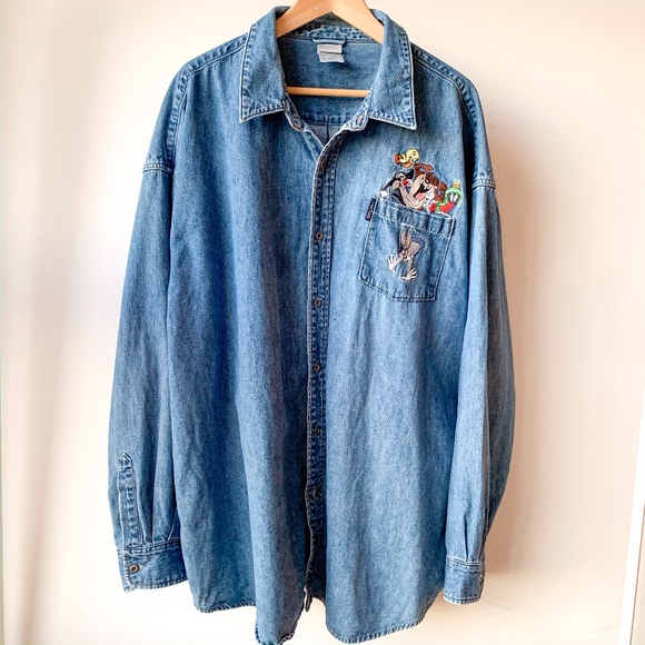 Warner Bros Looney Tunes Vintage Denim Button Down - Picture 2 of 4